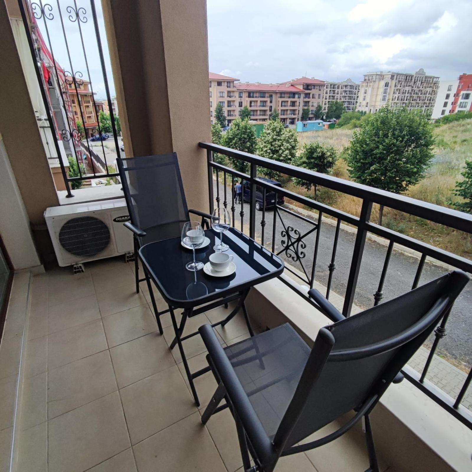 Sorrento Sole Mare - Apartments By The Beach Sveti Vlas Eksteriør billede